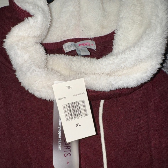 Inspired hearts new with tags - Picture 2 of 5